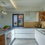 Vista Savudrija أوماغ